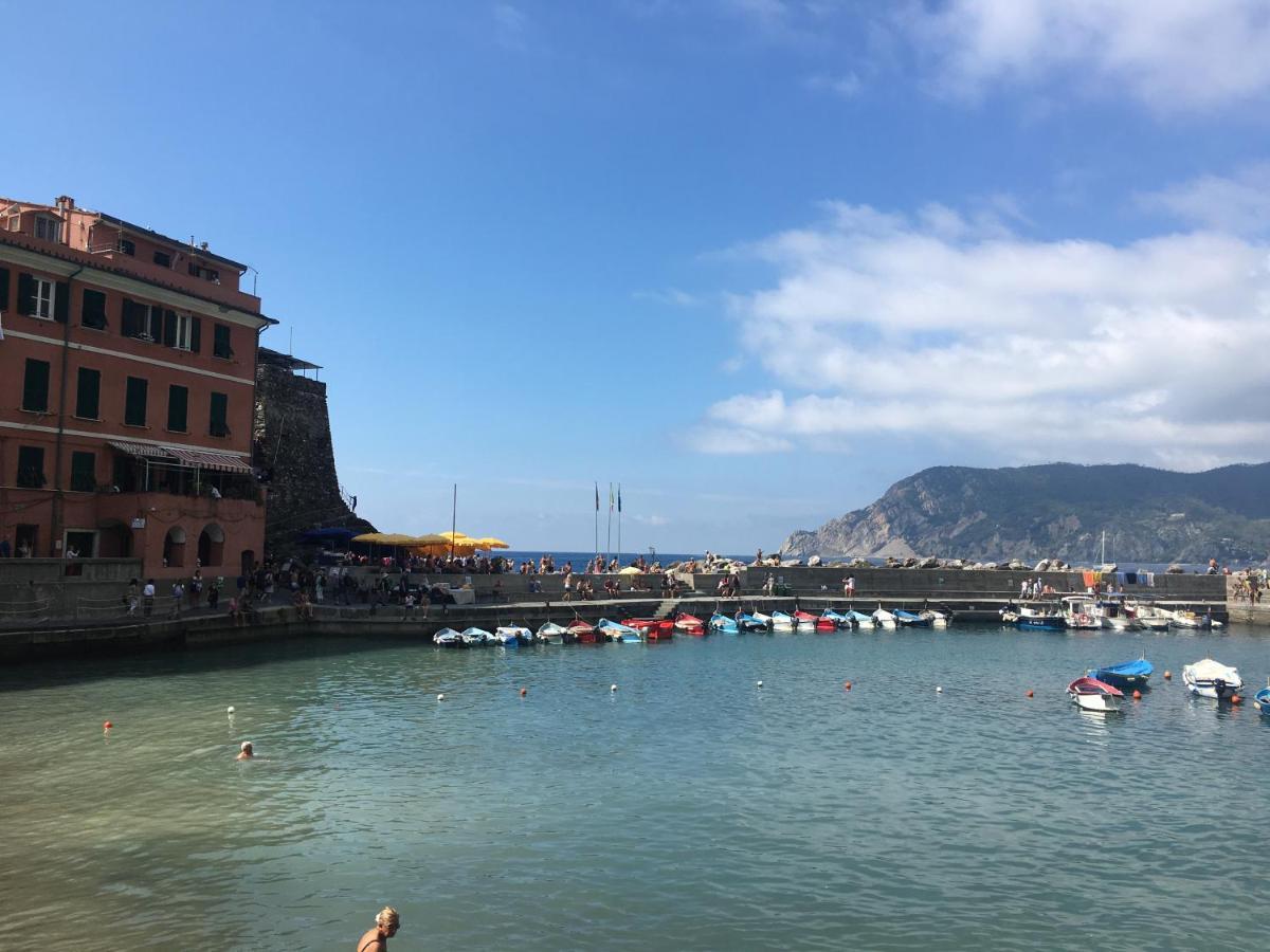 Апартаменты Le Cinque Vele ***** Cinque Terre Монтероссо-аль-Маре Экстерьер фото
