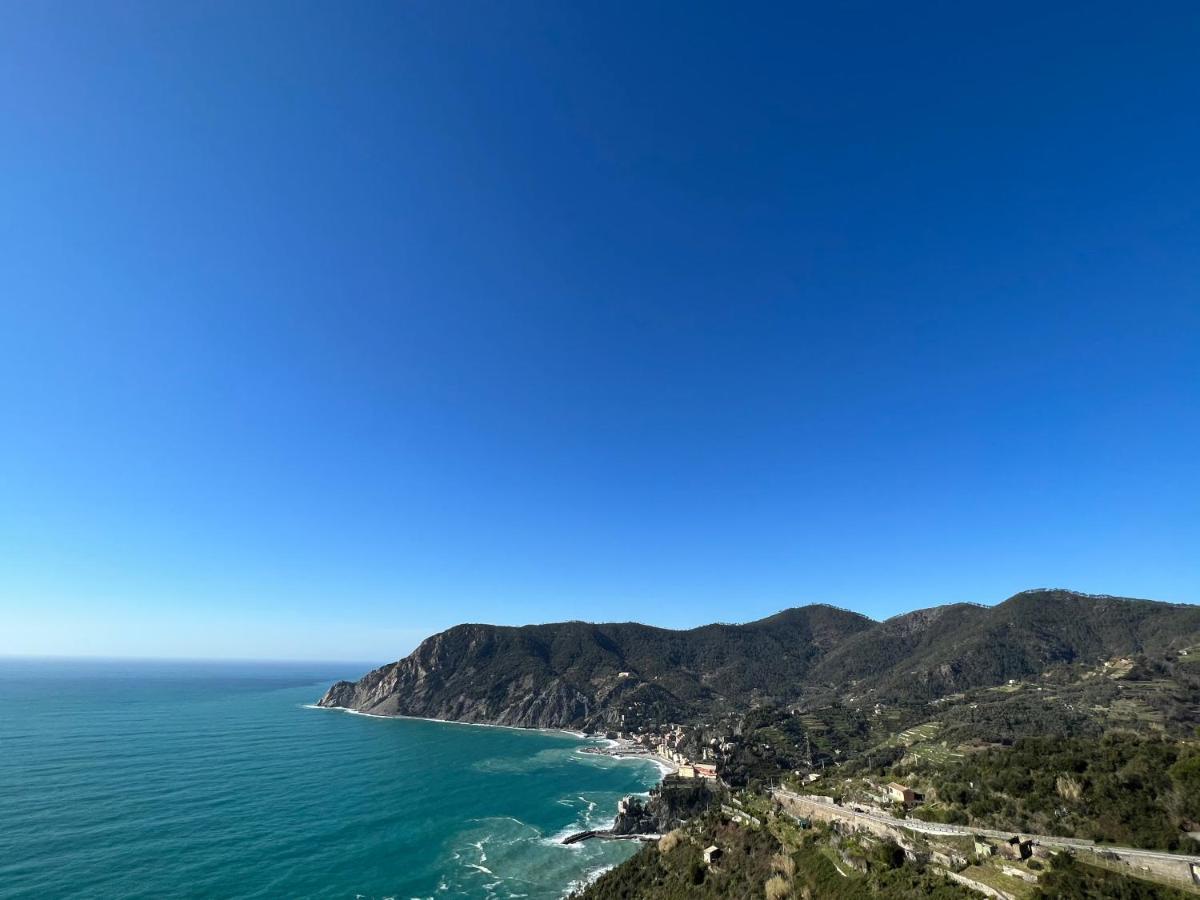 Апартаменты Le Cinque Vele ***** Cinque Terre Монтероссо-аль-Маре Экстерьер фото